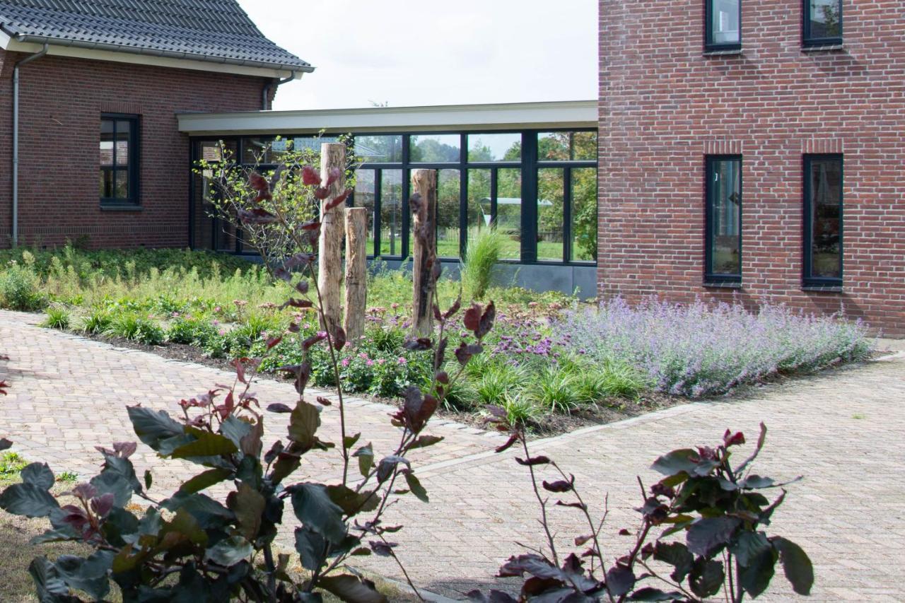 Antonius Hoeve Oudenbosch Exterior photo